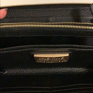 Valentino Bags - Mario Valentino authentic Valentino Bags - Mario Valentino authentic